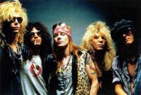 Guns N' Roses кинули фанов