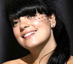 Lily Allen Posts A New Track Online