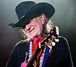 Willie Nelson Backs Calls To Impeach President Bush