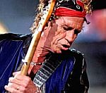 Keith Richards Warns Winehouse To 'Get Smart'