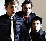 Muse Get Glastonbury Chart Boost As Scissor Sisters Take On Eminem