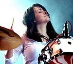 White Stripes' Meg White To Auction Drum Kit