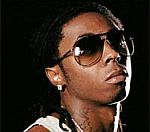 Lil Wayne Hid Gun From Police Officer On Tour Bus