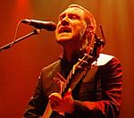 David Gray Condemns Using Music To Torture Prisoners In Iraq
