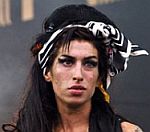 Amy Winehouse 'To Enter Rehab Clinic Near Husband'