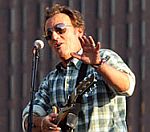 Bruce Springsteen Plans Exclusive Wal-Mart Album Release