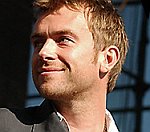 Gorillaz' Damon Albarn Branded 'Irresponsible' For Smoking On Stage In Portsmouth