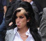 Amy Winehouse Cleared Of Assault Charge