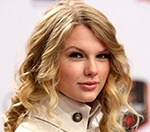 Taylor Swift Gets Revenge On Kanye West During SNL Spoof