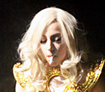 Lady Gaga Flouts Smoking Ban On Stage In Canada