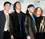 R.E.M. воссоединились с экс-ударником