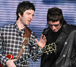 'Oasis's Noel and Liam Gallagher To Fight At The NME Awards' Given 8/1 Odds