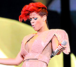 Rihanna Signs To Jay-Z's Roc Nation