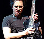 Metallica's Kirk Hammett Pays Tribute To Thin Lizzy's Gary Moore